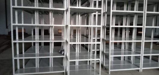 Mengapa Rak Besi Gudang Penting untuk Efisiensi Penyimpanan