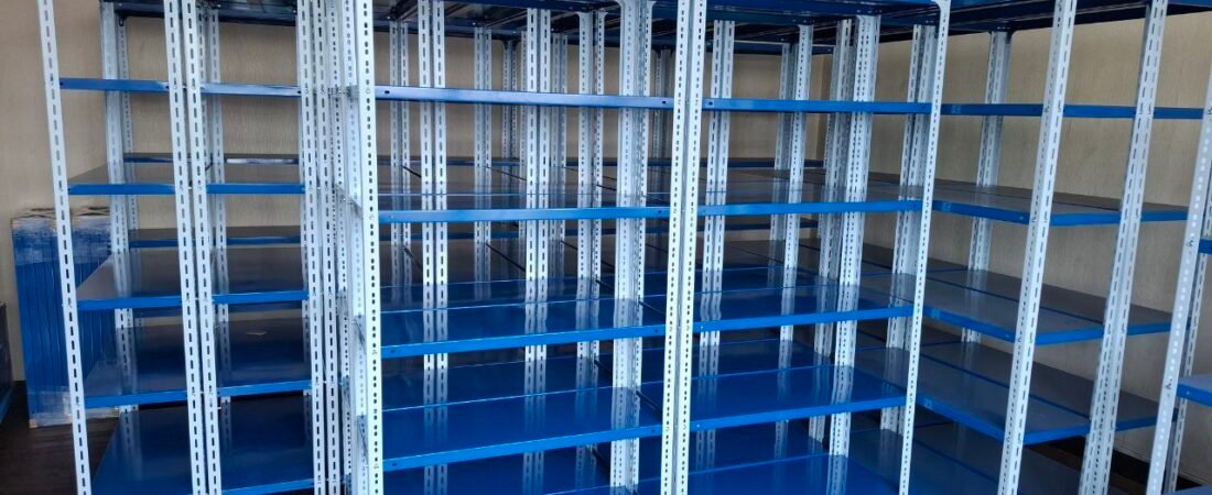 Rak Besi Gudang Custom 100x40x200 6 Susun: Solusi Penyimpanan Fleksibel Sesuai Branding Perusahaan